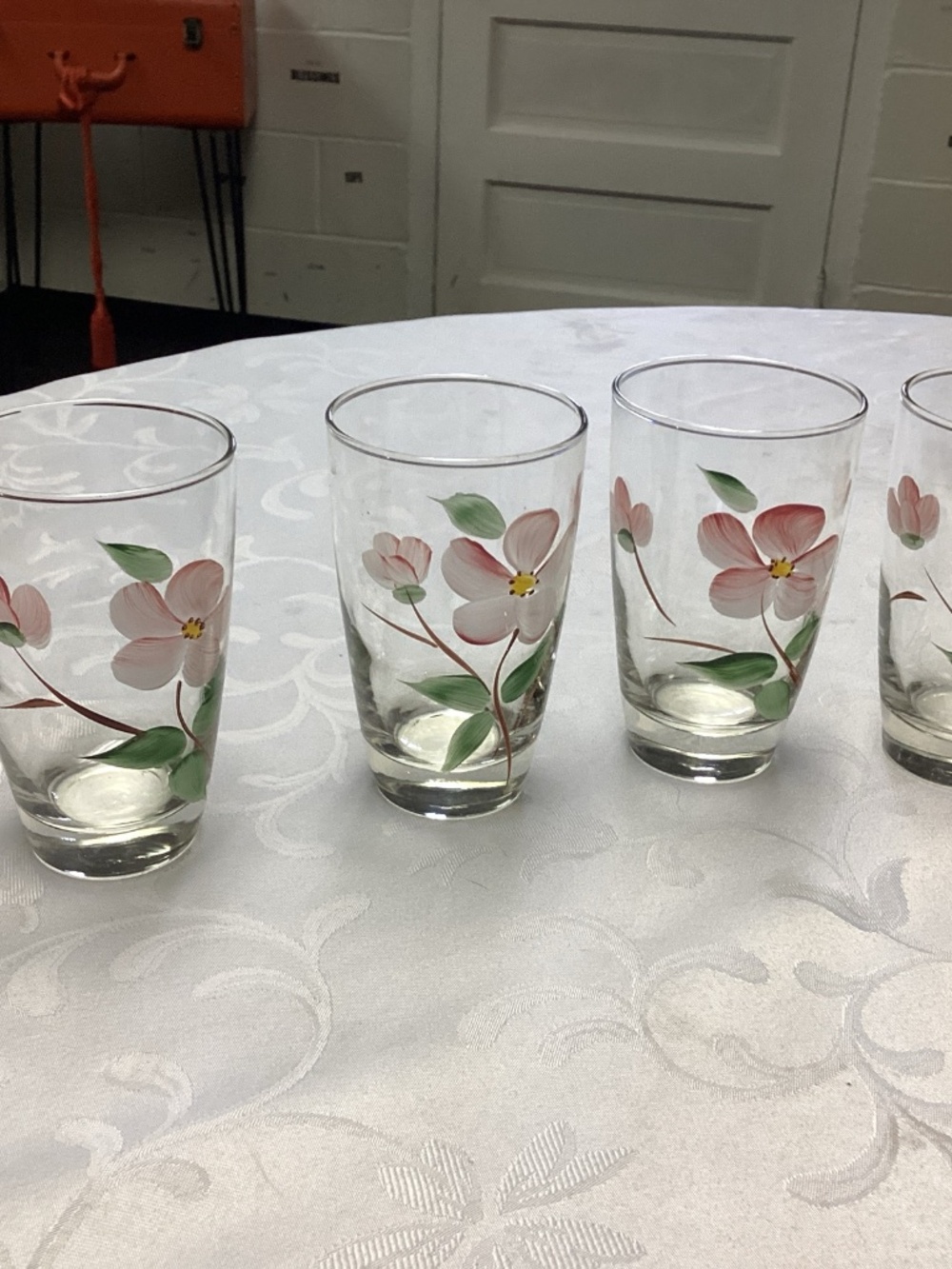 LIBBY FRANCHESCAN ROSE 🌹. GLASSES TUMBLERS HAND PAINTED